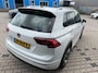 Volkswagen Tiguan 1.5 TSI 130 pk Comfortline Business | Panoramdak | Elektrische achterklep | Cruise control adaptief |