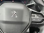 Peugeot e-208 EV Allure Pack 50 kWh | SOH 91% | Cruise Control | Lane Assist | Stoelverwarming | Parkeersensoren Achter | Parkeercamera | Navigatie | Apple Carplay |