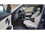 BMW 3-Serie Touring 330 Xdrive 272pk Clima Pano Leder Elek stoel Xenon *2de eign* Stoelverw 18 inch LM *Sportstoelen*