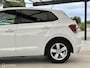 Volkswagen Polo 1.0 TSI Comfortline DSG/CARPLAY/CAMERA/STL.VRW/ACC