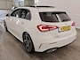Mercedes-Benz A-klasse 200 163pk Automaat AMG Business Solution Plus | Panoramadak | Rijassistentiepakket | Advanced Sound | 18"