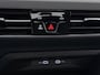 Volkswagen Golf 1.0 TSI Life Business | ACC | Navi | Camera | Sfeerverlichting |