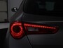 Alfa Romeo Giulietta 1.4 Turbo Sport | Gele accenten | Carplay | Park assist | Climate control | Cruise control | Carbon interieur | Full LED
