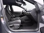 Volkswagen Golf 1.5 eHybrid GTE 272pk | Panodak | 360 Camera | Zwenkbare trekhaak | Head-Up | ACC | Navi |