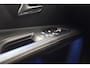Peugeot 3008 1.6 HYbrid 225pk GT Aut. [ LED Trekhaak Apple/Android Keyless ]