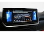 Peugeot e-2008 EV GT 50 kWh | SFEER | DAB-RADIO | BLINDSPOT | 3-FASE | CRUISE | NAVIGATIE | LED | KEYLESS |