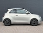 Fiat 500 Giorgio Armani Edition 42 kWh 1e Eigenaar |  Unieke Uitvoering | Adaptieve Cruise Control | Lane Assist | Navigatie | Apple Carplay | Parkeersensoren Voor & Achter | Parkeercamera |