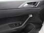 Volkswagen Polo 1.0 TSI R-Line DSG Navigatie App Connect Climate Control DAB LED Parkeer sensoren Cruise control adaptive Lichtmetalen velgen
