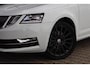 Skoda Octavia Combi 1.0 TSI Greentech Style Business | Pano | Trekhaak | Winter Pakket |