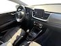 Kia Stonic 1.0 T-GDi MHEV DynamicPlusLine | Cruise Control | Climate Control | Camera | Navigatie | LM Velgen |