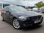 BMW 5-Serie Touring 530xd High Executive PANO/HEAD-UP/SOFTCLOSE/LEDER/ADAPTIVECRUISE