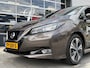 Nissan Leaf Tekna 40 kWh - Automaat I Navigatie I Camera 360 I PDC I LED I Leer I Sport velgen I Dealer onderhouden