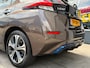Nissan Leaf Tekna 40 kWh - Automaat I Navigatie I Camera 360 I PDC I LED I Leer I Sport velgen I Dealer onderhouden