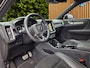Volvo XC40 1.5 T4 Recharge R-Design | Camera | BLIS | Adaptive Cruise | Stuur/stoelverwarming
