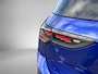 Volkswagen Golf 1.5eTSI/150PK DSG R-Line Blackstyle · Panoramadak · Trekhaak · Apple/Android Car Play · Camera · Garantie t/m 23-11-2030 of 100.000km