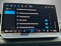 Volkswagen Golf 1.5eTSI/150PK DSG R-Line Blackstyle · Panoramadak · Trekhaak · Apple/Android Car Play · Camera · Garantie t/m 23-11-2030 of 100.000km