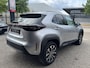 Toyota Yaris Cross 1.5 Hybrid 115 First Edition // ADAPT. CRUISE // KEYLESS // APPLE-ANDROID AUTO // CAMERA+SENSOREN // STOEL + STUUR VERWARMING //