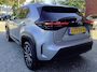 Toyota Yaris Cross 1.5 Hybrid 115 First Edition // ADAPT. CRUISE // KEYLESS // APPLE-ANDROID AUTO // CAMERA+SENSOREN // STOEL + STUUR VERWARMING //