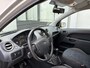 Ford Fiesta 1.3-8V Champion 70 PK. Zuinige en mooie auto met slechts 127.000 KM !!! Alle keuringen toegestaan !!