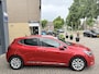 Renault Clio 1.0 TCe Intens / Airco clima/ Navigatie/ Cruise/ Apple carplay/ PDC/ Camera/ LMV