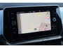 Volkswagen T-Cross 1.0 TSI Life Edition 95PK / 70kW, 60 maanden / 100.000km garantie, achteruitrijcamera (Rear View), 16" LMV met 4 seizoenenbanden, privacy glas, verwarmbare voorstoelen, 2-zone climatronic, adaptieve cruise control (ACC), regensensor, LED verlichting, grootlichtassistent (Light Assist), draadloos Apple Carplay & Android Auto, draadloze telefoonlader, parkeersensoren voor en achter (PDC), navigatie
