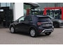 Volkswagen T-Cross 1.0 TSI Life Edition 95PK / 70kW, 60 maanden / 100.000km garantie, achteruitrijcamera (Rear View), 16" LMV met 4 seizoenenbanden, privacy glas, verwarmbare voorstoelen, 2-zone climatronic, adaptieve cruise control (ACC), regensensor, LED verlichting, grootlichtassistent (Light Assist), draadloos Apple Carplay & Android Auto, draadloze telefoonlader, parkeersensoren voor en achter (PDC), navigatie