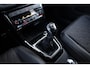 Volkswagen T-Cross 1.0 TSI Life Edition 95PK / 70kW, 60 maanden / 100.000km garantie, achteruitrijcamera (Rear View), 16" LMV met 4 seizoenenbanden, privacy glas, verwarmbare voorstoelen, 2-zone climatronic, adaptieve cruise control (ACC), regensensor, LED verlichting, grootlichtassistent (Light Assist), draadloos Apple Carplay & Android Auto, draadloze telefoonlader, parkeersensoren voor en achter (PDC), navigatie