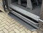Ford Transit Custom 2.0 TDCI 131PK L2 Automaat / Dubbelcabine / 2x Schuifdeur / Camera / Cruise / Navi / Bluetooth / Trekhaak / Stoelverwarming