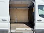 Ford E-Transit 68kWh 184PK L2H3 317km WLTP 97.3% (SOH) BEV Snelladen 360° Camera Climate Control Cruise Control Navigatie Carplay Parkeersensoren v+a