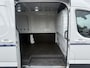 Maxus eDeliver 9 72kWh 204PK Elektrisch 72kWh 280km WLTP L3H2 ACC Stoelverwarming Snelladen LED Carplay Parkeersensoren v+a Airco BPM Vrij
