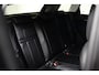 Land Rover Range Rover Evoque 1.5 P300e AWD R-Dynamic SE | Apple Carplay/Android Auto | Panoramadak | Camera | Leder bekleding | Stoel/Stuur/ Voorruitverwarming Verwarming | Achteruitrijcamera | Apple Carplay/Android Auto|telefoonintegratie premium | Buitenspiegels elektrisch verstel- en verwarmbaar