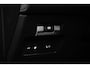 Land Rover Range Rover Evoque 1.5 P300e AWD R-Dynamic SE | Apple Carplay/Android Auto | Panoramadak | Camera | Leder bekleding | Stoel/Stuur/ Voorruitverwarming Verwarming | Achteruitrijcamera | Apple Carplay/Android Auto|telefoonintegratie premium | Buitenspiegels elektrisch verstel- en verwarmbaar