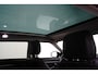 Land Rover Range Rover Evoque 1.5 P300e AWD R-Dynamic SE | Apple Carplay/Android Auto | Panoramadak | Camera | Leder bekleding | Stoel/Stuur/ Voorruitverwarming Verwarming | Achteruitrijcamera | Apple Carplay/Android Auto|telefoonintegratie premium | Buitenspiegels elektrisch verstel- en verwarmbaar
