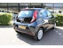 Toyota Aygo 1.0 VVT-i x-play | Rijklaar | Apple/Android | Camera | Airco | Bluetooth | Dealer onderhouden | NL-auto