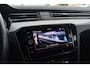 Volkswagen Passat Variant 1.4 TSI PHEV GTE Business | Trekhaak | Camera | ACC |