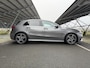 Mercedes-Benz A-klasse 180 Business Solution AMG | Night | Panoramaschuifdak | Sfeerverlichting | Achteruitrijcamera | MULTIBEAM LED | Stoelverwarming |