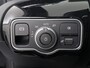 Mercedes-Benz A-klasse 180 Business Solution AMG | Night | Panoramaschuifdak | Sfeerverlichting | Achteruitrijcamera | MULTIBEAM LED | Stoelverwarming |