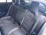 Mercedes-Benz A-klasse 180 Business Solution AMG | Night | Panoramaschuifdak | Sfeerverlichting | Achteruitrijcamera | MULTIBEAM LED | Stoelverwarming |