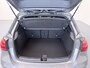 Mercedes-Benz A-klasse 180 Business Solution AMG | Night | Panoramaschuifdak | Sfeerverlichting | Achteruitrijcamera | MULTIBEAM LED | Stoelverwarming |