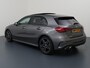 Mercedes-Benz A-klasse 180 Business Solution AMG | Night | Panoramaschuifdak | Sfeerverlichting | Achteruitrijcamera | MULTIBEAM LED | Stoelverwarming |