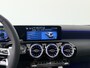 Mercedes-Benz A-klasse 180 Business Solution AMG | Night | Panoramaschuifdak | Sfeerverlichting | Achteruitrijcamera | MULTIBEAM LED | Stoelverwarming |