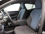 Volvo EX30 Single Motor Extended Range Plus 69 kWh 272PK Aut. SOH 99,04%, Trekhaak, Warmtepomp, Achteruitrijcamera, Stoelverwarming, 19" LM Velgen, Adaptieve Cruise Control, Side Assist, Harman Kardon Audio