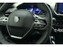 Peugeot e-2008 EV Allure Avantage 54 kWh | Navigatie | Achteruitrijcamera | Adapt. Cruise control | Parkeersensor | Apple Carplay/Android Auto | Lichtmetalen velgen