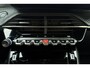 Peugeot e-2008 EV Allure Avantage 54 kWh | Navigatie | Achteruitrijcamera | Adapt. Cruise control | Parkeersensor | Apple Carplay/Android Auto | Lichtmetalen velgen