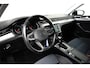 Volkswagen Passat Variant 1.4 TSI PHEV GTE Business | ACC | Stoelverwarming | Camera | LED Matrix | 17'' | | Achteruitrijcamera | Cruise control adaptief | Elektrisch bedienbare achterklep met sensorsturing