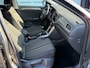 Volkswagen T-Roc 1.0 TSI Style Business/camera/ parkeersensor/ adaptive/carplay