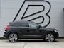 Volvo XC40 2.0 T5 AWD R-Design Intro Edition 1e Eigenaar|Pano|H&K|Camera|Trekhaak|Adap Cruise|Stuur+Stoel verw V+A|Carplay|Elek Achterklep|PDC V+A|N.A.P|APK tot 04-2027