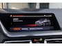 BMW 1-Serie M135i xDrive 306+PK M-PERFORMANCE/LED/VIRTUAL/SFEER/PANO/LEER+S.VERWARMING/LMV/CAM/CRUISE/ECC/12 MND GARANTIE!