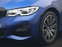 BMW 3-Serie Touring 330e xDrive M Sport PHEV 293pk Dealer O.H | Panodak | Head Up | Camera | Laser LED | Lederen Sportstoelen Memory & Verwarmd | Keyless | Cruise Control | BLIS | Apple Carplay | Virtual | Navigatie | DAB | 18"L.M | Plug In Hybrid |