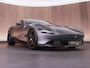Ferrari Roma 3.9 V8 HELE 620pk |Grigio Ferro|Daytona Seats|carbon LED stuur|carbon front spoiler|carbon diffuser|carbon underdoor|22" Novitec NF11|MagneRide|Scuderia shields|ventilated electric seats|Surround View|High Power Hi-Fi|